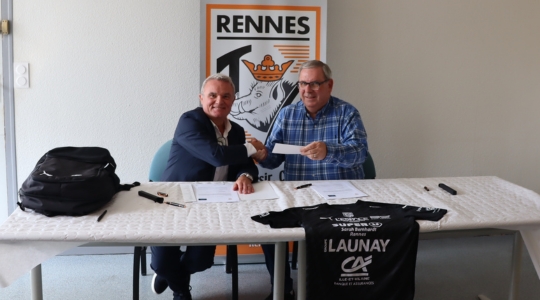 Le Groupe LAUNAU renouvelle son soutien pour 2 ans à la section foot de la TA !